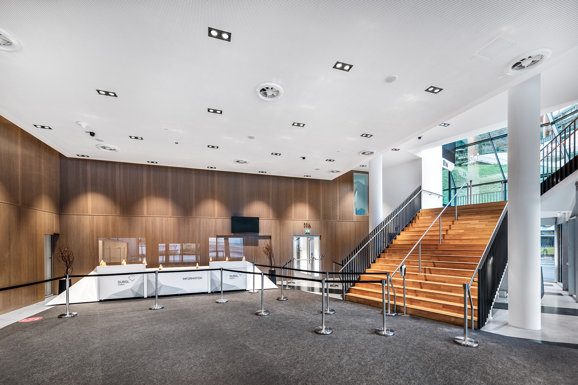 GURGL_Carat_Foyer_WRS